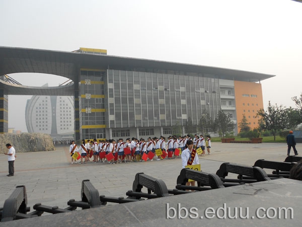 石家庄二中南校区5.19考试现场及二中小升初信