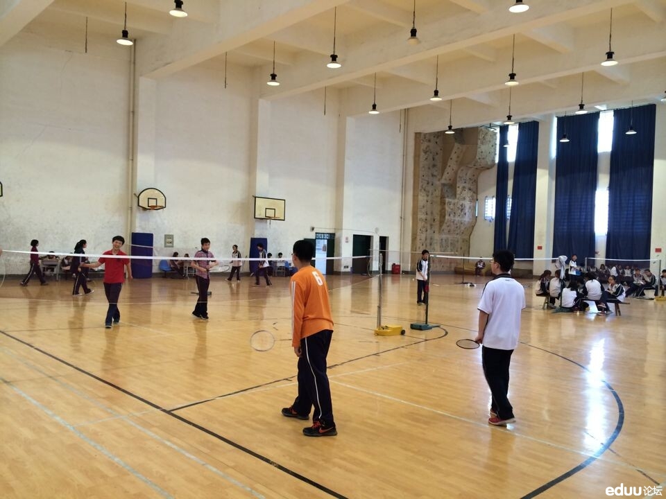 水果湖高中的风采(学校环境和宿舍环境)_2016