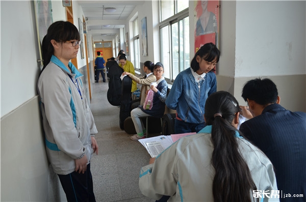 2015年青岛39中艺术生测试现场报道(5月9日)