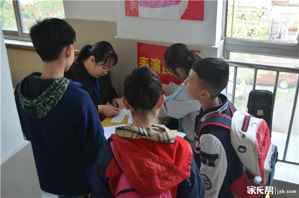 2015年青岛39中艺术生测试现场报道(5月9日)