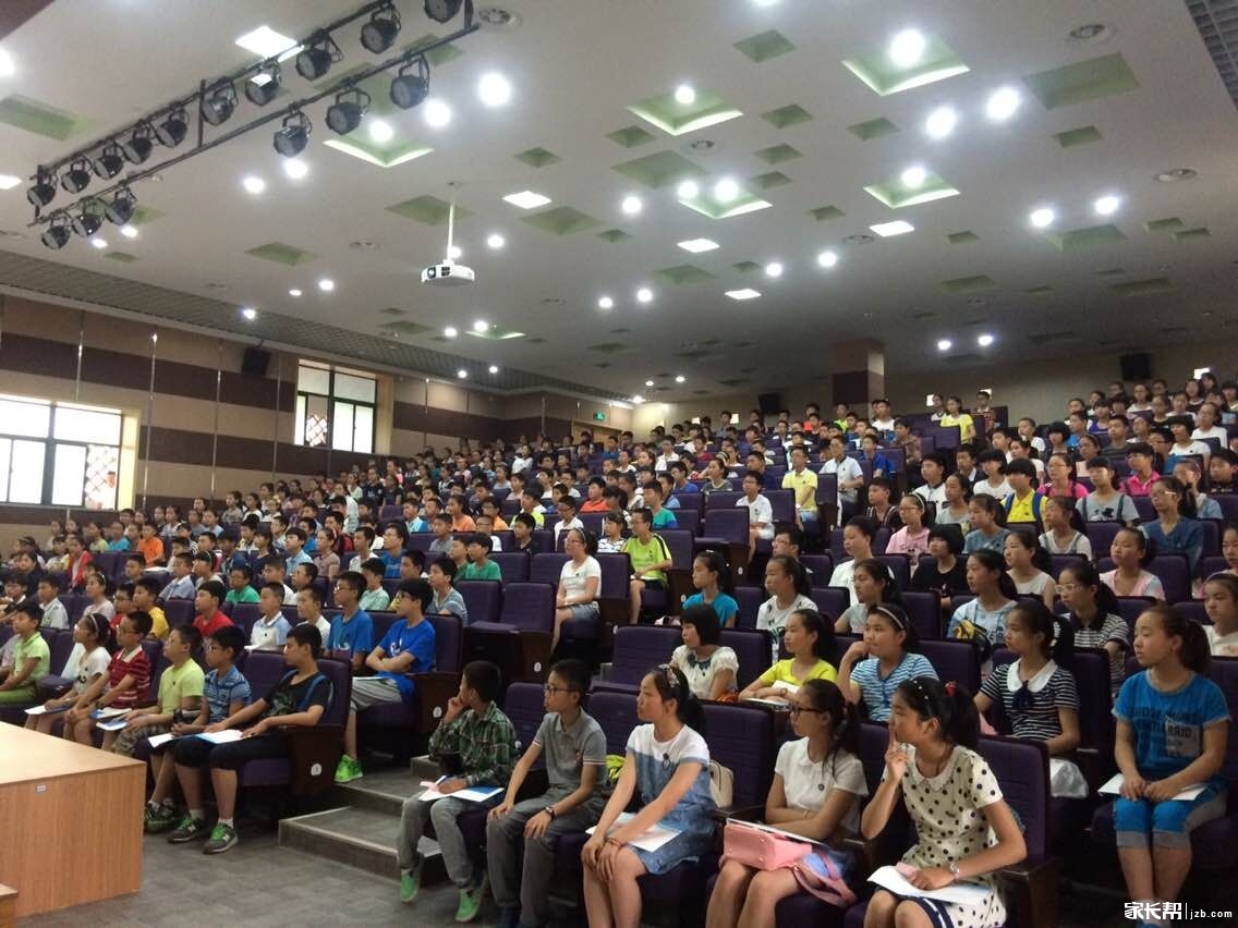 蓝青学校2015.8.15返校分班考试!军训时间已定