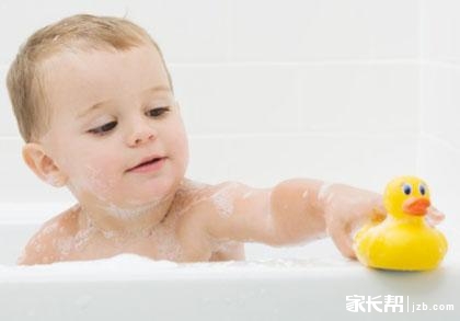 乱用成人护肤品宝宝小脸易过敏_广而告之-全国