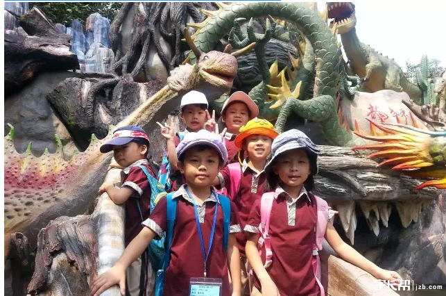 香洲一小一年级秋季实践活动,手拉手 去郊游,孩