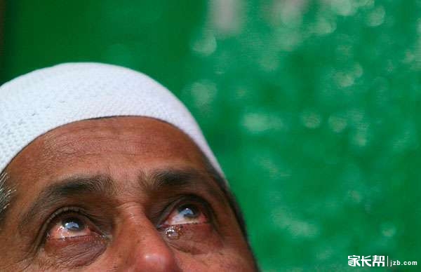 哈佛教授:在美国为什么印度裔比华裔更成功_大