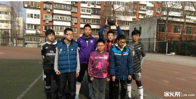 南开区少儿足球培训,期待您的加入_四年级-天