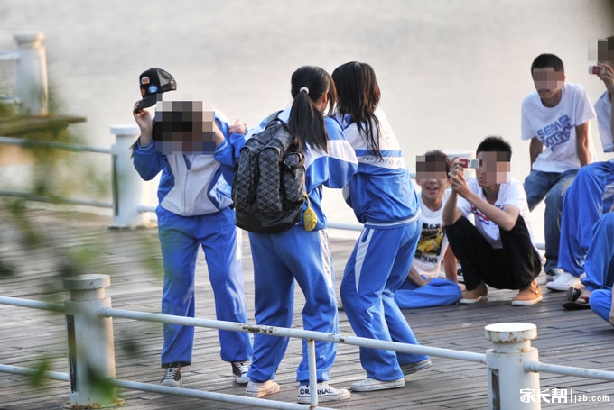 【高中那年3.7】人大代表建议禁止传播校园暴