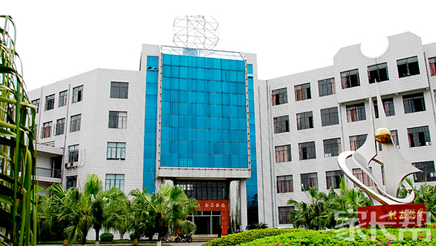 我眼中不一样的学校