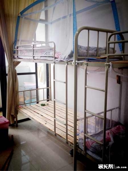 文澜宿舍怎么样?民办初中名校住宿条件早知道