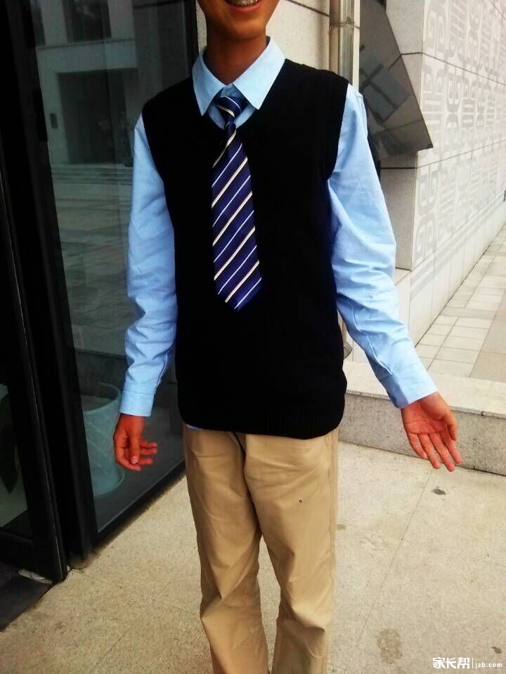 沈阳市高中高中大PK,哪个校服最亮眼?等你来三中高中隆安v高中图片