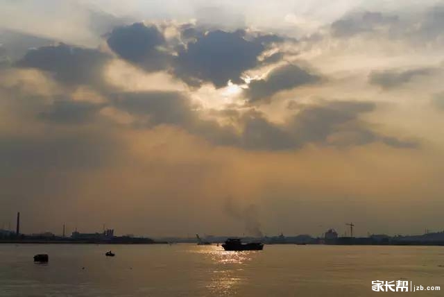 放假啦!五一假期去哪里玩啊?