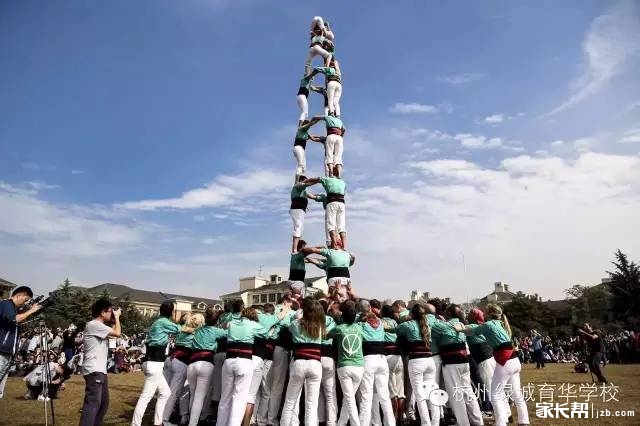 育华欢迎你!(附2018绿城育华学校高中招生简章