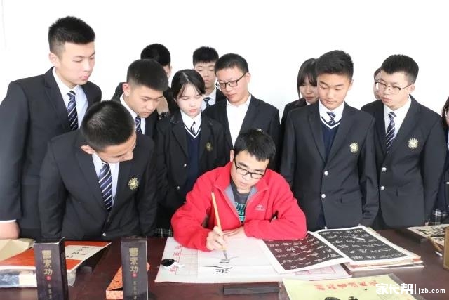 欢迎报考提前批-第三批次-郑州宇华实验学校(原