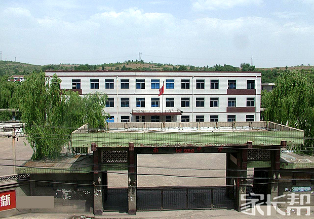 我眼中不一样的学校【平定县南坳中学】_校园风光(全国版)_家长帮