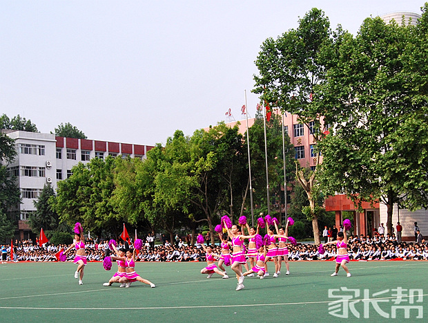 我眼中不一样的学校【重庆市开县临江中学】_重庆校园风光_家长帮